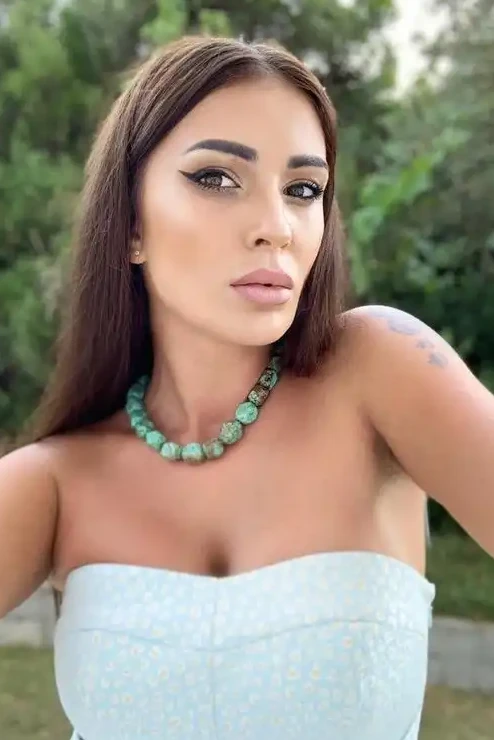 Lebanon Escort Erais 